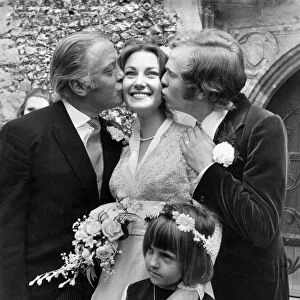 Richard Attenborough kisses the bride "Jane Seymour"
