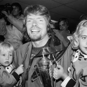 Richard Branson pictured with his two children Holly (RIGHT - 5 Richard Branson pictured with his two children Holly (RIGHT - 5