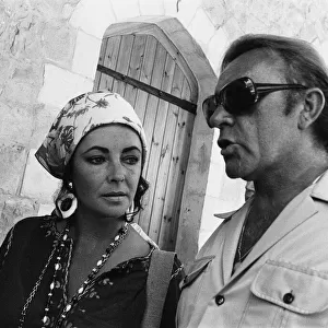 Richard Burton & Elizabeth Taylor in Jerusalem, Israel 30th August 1975