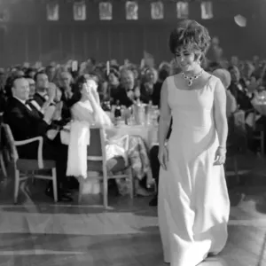 Richard Burton and Elizabeth Taylor seen here receiving awards from Lord Mountbatten Richard Burton and Elizabeth Taylor seen here receiving awards from Lord Mountbatten