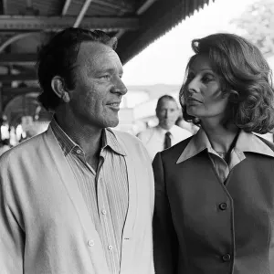 Richard Burton and Sophia Loren at Brockenhurst Railway Station Print Richard Burton and Sophia Loren at Brockenhurst Railway Station Print