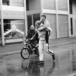 Richard Dunn Is an English former heavyweight boxer, who fought Muhammad Ali for Richard Dunn Is an English former heavyweight boxer, who fought Muhammad Ali for