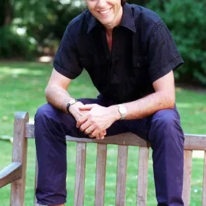 Richard E Grant sitting on a bench August 1998 SOON TO APPEAR IN BBC TVs Richard E Grant sitting on a bench August 1998 SOON TO APPEAR IN BBC TVs