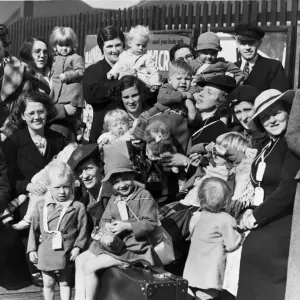 The Right Spirit - This was a really happy party of Percy Main mothers The Right Spirit - This was a really happy party of Percy Main mothers
