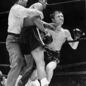 Robert Duran vs Ken Buchanan Print - June 1972 Robert Duran vs Ken Buchanan Print - June 1972