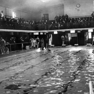 Piscines de Rock Ferry, Wirral. Mars 1933 Piscines de Rock Ferry, Wirral. Mars 1933