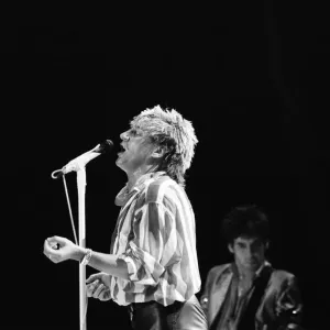 Rod Stewart in Concert Print, Every Beat Of My Heart Tour 1986 Rod Stewart in Concert Print, Every Beat Of My Heart Tour 1986