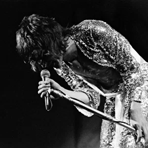 Rod Stewart onstage. The Faces featuring Rod Stewart perform at The Reading