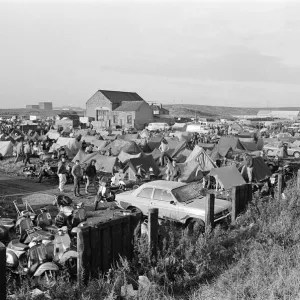 They rode Vespas and Lambrettas, they loved groups like the Small Faces and The Who They rode Vespas and Lambrettas, they loved groups like the Small Faces and The Who