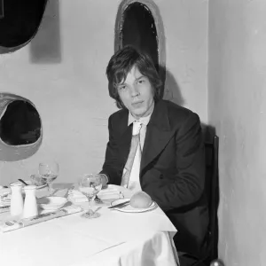Rolling Stones: 23 December 1966, Dinner for one at Trattoria Terrazza Italian restaurant