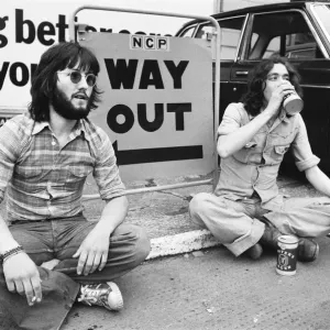 Rolling Stones fans outside Earls Court. 23rd May 1976 Rolling Stones fans outside Earls Court. 23rd May 1976