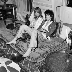 Keith Richards and Anita Pallenberg at Chelsea Home, 1969 Print Keith Richards and Anita Pallenberg at Chelsea Home, 1969 Print