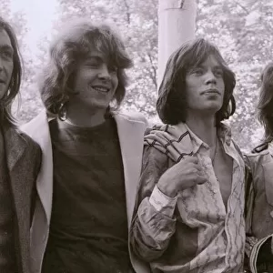 Rolling Stones : The photocall Introducing Mick Taylor (2nd Left