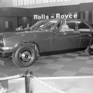Rolls Royce at the Geneva Motor Show. March 1975 75-01419-005 Rolls Royce at the Geneva Motor Show. March 1975 75-01419-005