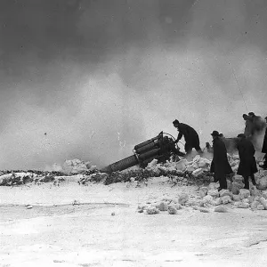 1947 Winter Trials Print: Rolls Royce and Railway Staff with Jet Engine 1947 Winter Trials Print: Rolls Royce and Railway Staff with Jet Engine