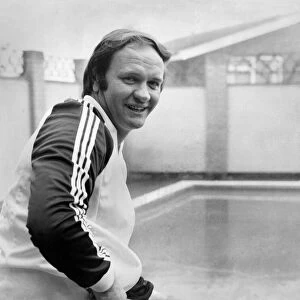 Ron Atkinson, the West Brom manager relaxes at his home, December 1978 P017030