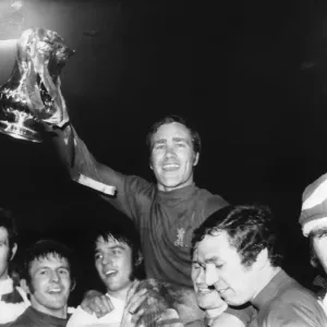 Ron Harris of Chelsea holds up the cup at Old Trafford 1970 after Chelsea had beaten Ron Harris of Chelsea holds up the cup at Old Trafford 1970 after Chelsea had beaten