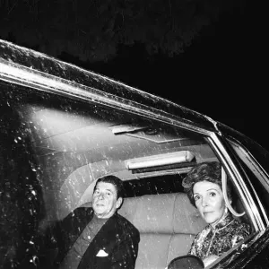 Ronald Reagan and Nancy at Frank Sinatra's 60th Birthday Party Print