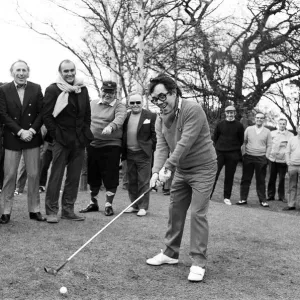 Ronnie Corbett made his bow as newly appointed Captain of the Variety Club of Great Ronnie Corbett made his bow as newly appointed Captain of the Variety Club of Great