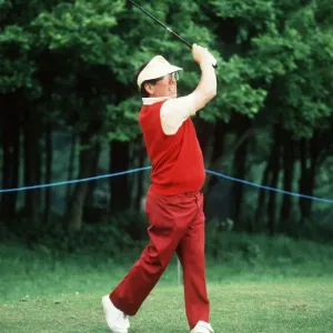 Ronnie Corbett plays at the Four Stars Golf Tounament at Moor Park May 1987