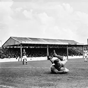 Rotherham United goalkeeper Ron Ironside holds onto the ball after a shit from Wagstaff