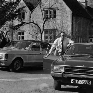 Roy Spicer drives the New Ford Consul through Britains Loveliest Village Roy Spicer drives the New Ford Consul through Britains Loveliest Village