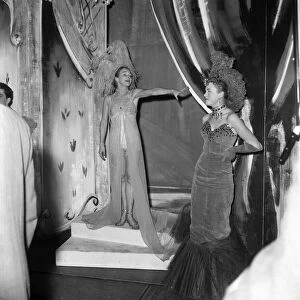 Royal Film Show Rehearsal Joan Greenwood October 1952 C5245-001