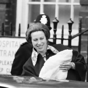 Her Royal Highness Anne leaves St Marys Hospital in Paddington Her Royal Highness Anne leaves St Marys Hospital in Paddington