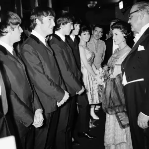 La Royal Variety Performance 4 de noviembre de 1963 Princesa Margarita es. La Royal Variety Performance 4 de noviembre de 1963 Princesa Margarita es.