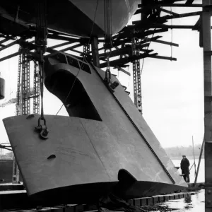 QE2 Rudder Installation Print - Clydebank, Scotland 1967