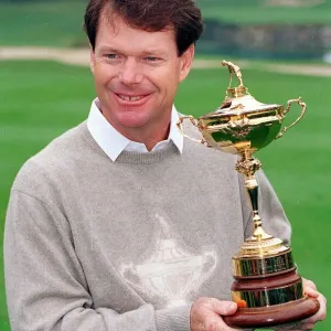 Ryder Cup Europe v USA The Belfry September 1993 Tom Watson the team captain of