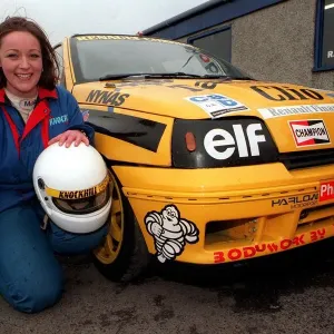 Sacha Pearl racing driving instructor mechanic Knockhill Dunfermline Renault Clio helmet Sacha Pearl racing driving instructor mechanic Knockhill Dunfermline Renault Clio helmet