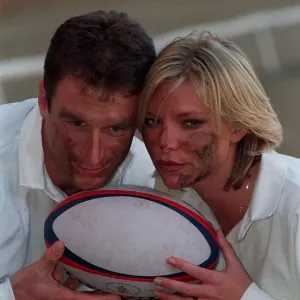 Samantha Janus Actress January 1998 With England rugby captain Mike Catt holding Samantha Janus Actress January 1998 With England rugby captain Mike Catt holding