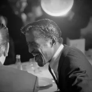 Sammy Davis Jnr at a Variety Club Luncheon. 8th May 1963. R3579-18a