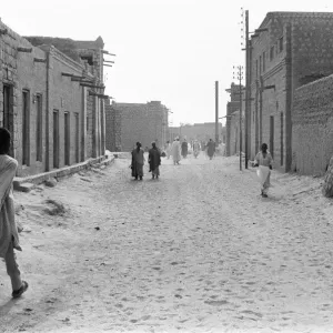 Sahara Sand Sweeps into Timbuktu Print 23rd May 1976 Sahara Sand Sweeps into Timbuktu Print 23rd May 1976