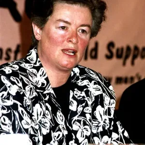 Sara Keays, die für ihre Beziehung zum Abgeordneten Cecil Parkinson im Rahmen von Sara Keays, die für ihre Beziehung zum Abgeordneten Cecil Parkinson im Rahmen von