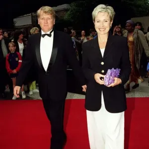 Sarah Green TV Presenter July 1998 Arriving for the premiere of Doctor Doolittle Sarah Green TV Presenter July 1998 Arriving for the premiere of Doctor Doolittle