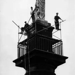 Scaffolders prepare Greys Monument, Newcastle, for the replacement head to be Scaffolders prepare Greys Monument, Newcastle, for the replacement head to be