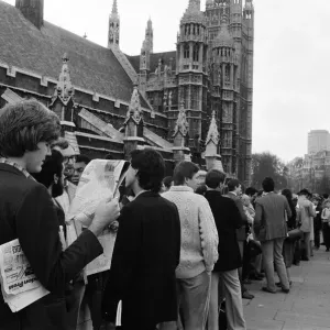 Scenes outside the House of Commons, where an emergency session is being held