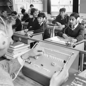 Schoolchildren in Language Class at Pestalozzi Village for Children in Sedlescombe Schoolchildren in Language Class at Pestalozzi Village for Children in Sedlescombe