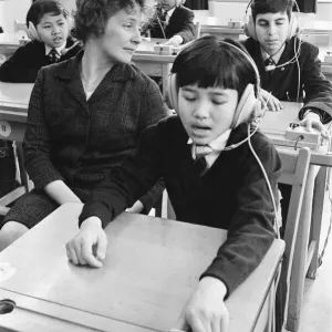 Schoolchildren in Language Class at Pestalozzi Village for Children in Sedlescombe Schoolchildren in Language Class at Pestalozzi Village for Children in Sedlescombe