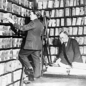 Scotland yard Police Station, Central Records. circa 1947 006776 / 3