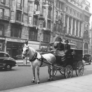 Scott's the Hatter Horse and Carriage Print Scott's the Hatter Horse and Carriage Print