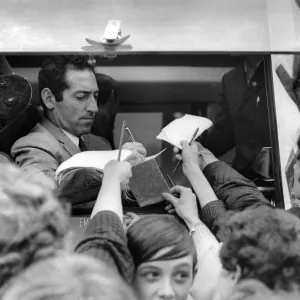 Francisco Gento Signs for Real Madrid, April 1968 Print