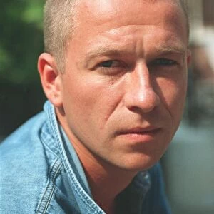 SEAN PERTWEE, ACTOR, IN PHOTOCALL 09 / 07 / 1989