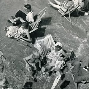 Seaside Beaches Scenes July 1958 Newquay Cornwall Caught napping surprised