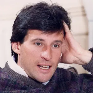 Sebastian Coe entrevistado en su casa en Twickenham - junio de 1994. Sebastian Coe entrevistado en su casa en Twickenham - junio de 1994.