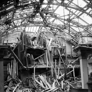 Second World War in Merseyside. The ruins of the organ in Wallasey Town Hall Second World War in Merseyside. The ruins of the organ in Wallasey Town Hall