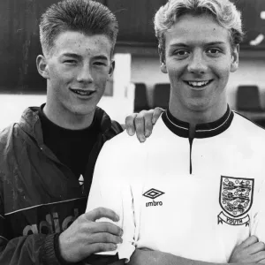 Archivo de Vigilante 11 / 03 / 1989 - Jugadores del Crewe Alex Steve Walters (L) con Rob Jones.
