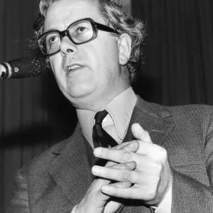 Shadow Chancellor of the Exchequer, Geoffrey Howe giving speech - March 1975 - 22 / 03 / 1975 Shadow Chancellor of the Exchequer, Geoffrey Howe giving speech - March 1975 - 22 / 03 / 1975